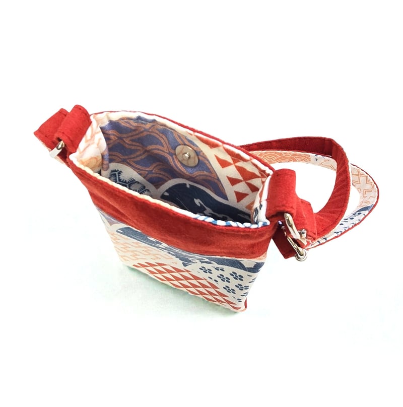 Pochette téléphone artisanale en suédine rouille et toile 3