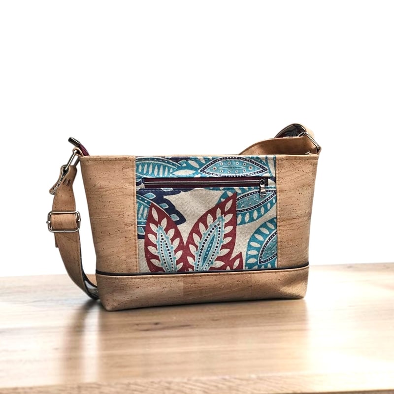 Sac bandoulière artisanal en liège et coton enduit