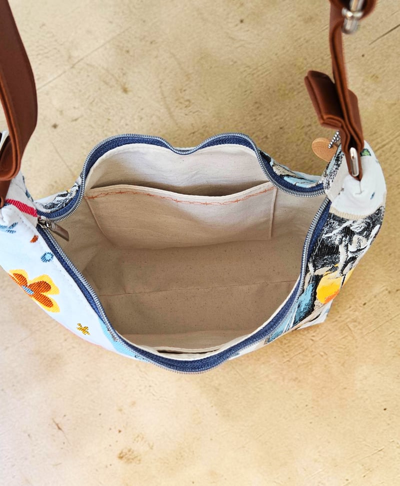 Sac Hobo artisanal en jacquard 3