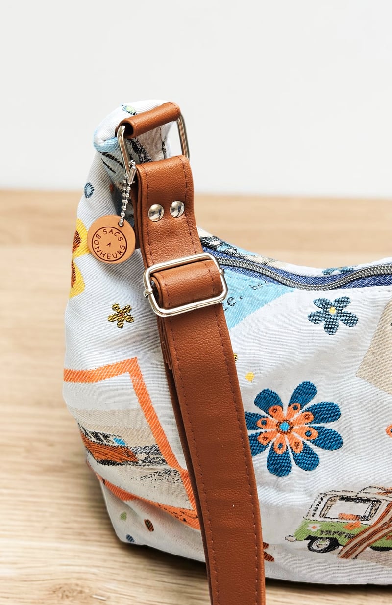 Sac Hobo artisanal en jacquard 5