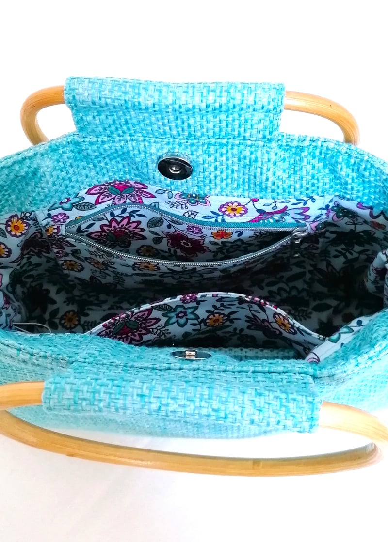 Sac trapèze artisanal en toile sysal bleu turquoise 5